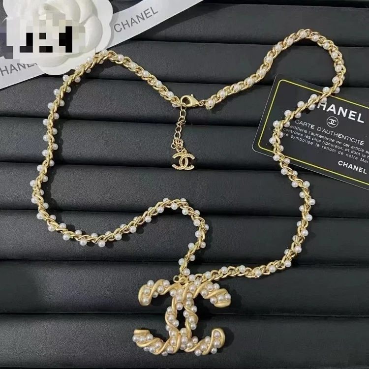 Article:Chanel Fashion Bracelet